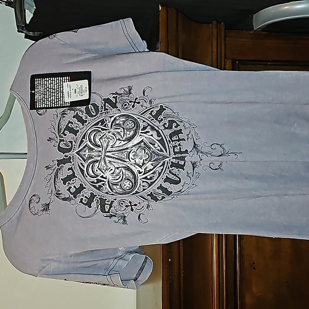 NWT Women's Affliction t-shirt size xl